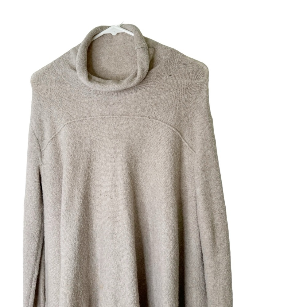 Free People Cowl Shawl Wool Blend Sweater Small Oversized Tan